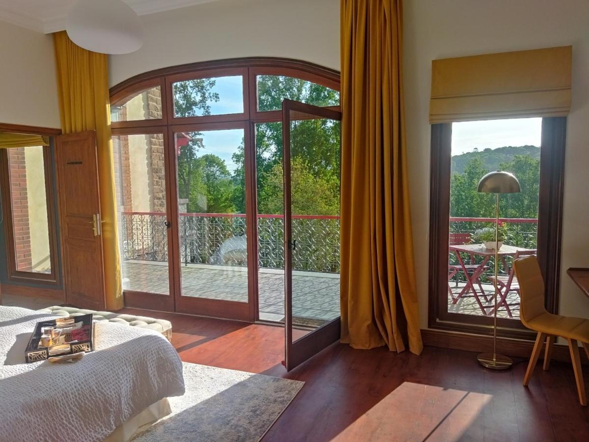 Domaine De La Tisnere Bed & Breakfast Gelos Dış mekan fotoğraf